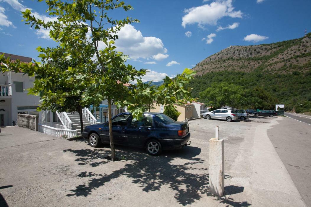 Apartments Adriatic Sveti Stefan Exterior photo